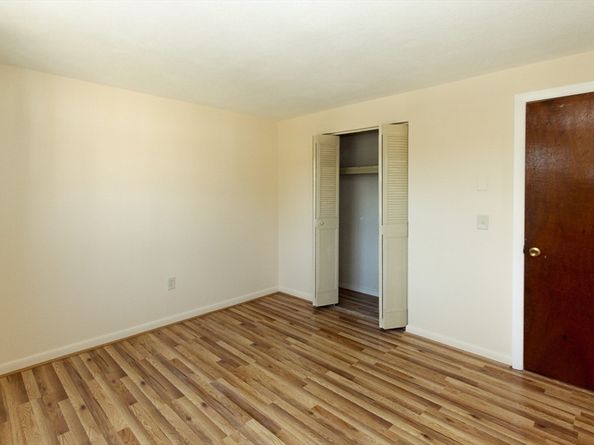 20 Williamsburg Ct 21, Shrewsbury MA 01545