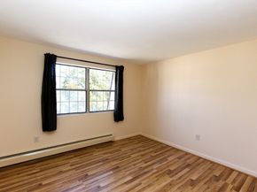 20 Williamsburg Ct 21, Shrewsbury MA 01545