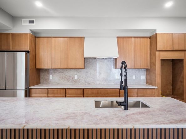 106-108 Bunker Hill St 2, Boston MA 02129