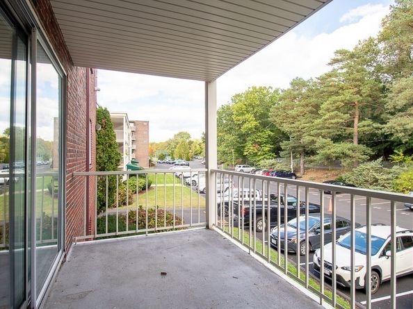 22 Hamilton Rd 206, Arlington MA 02474