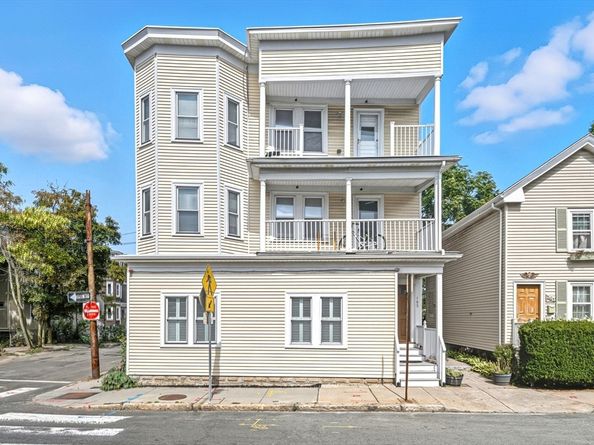 183-185 Rindge Ave 1, Cambridge MA 02140