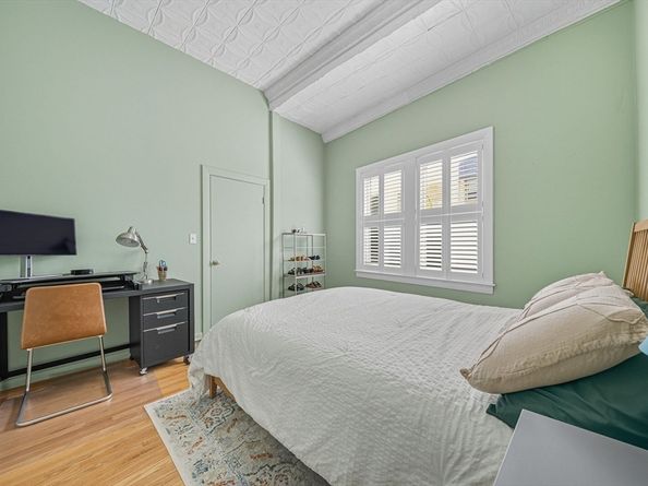 183-185 Rindge Ave 1, Cambridge MA 02140