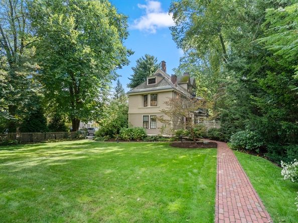 48 Hubbard Park Road, Cambridge MA 02138