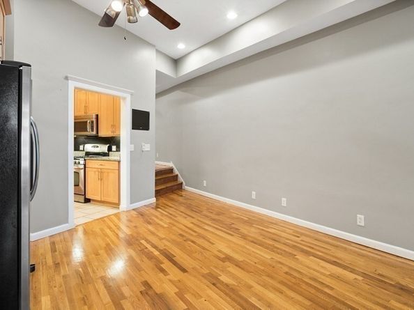 174 Elm St 1, Everett MA 02149
