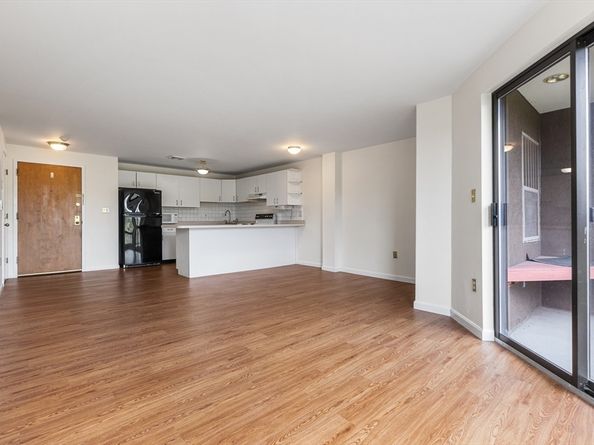 59-65 Valley St 5F, Medford MA 02155
