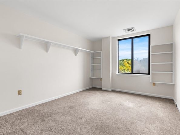 59-65 Valley St 5F, Medford MA 02155