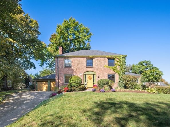 263 Common St, Belmont MA 02478
