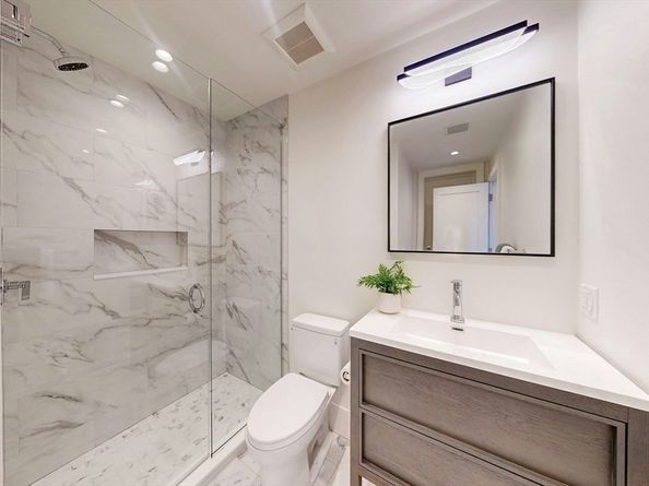 57 Hancock St, Boston MA 02114
