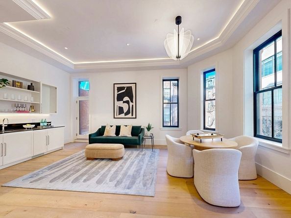 57 Hancock St, Boston MA 02114