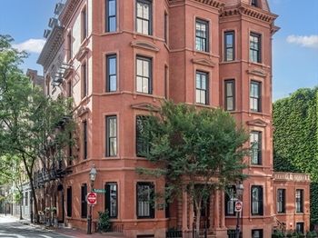 57 Hancock St
