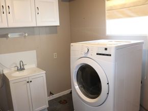75 Garrison Rd, Chelmsford MA 01824