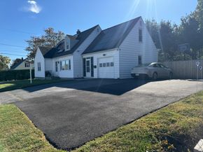 29 Tylee Ave, Worcester MA 01605