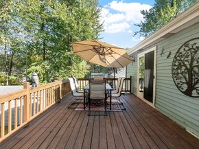 11 Dale Ave, Leominster MA 01453