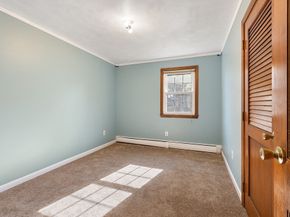 11 Dale Ave, Leominster MA 01453