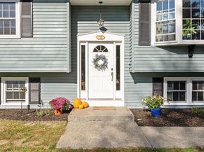 11 Dale Ave, Leominster MA 01453