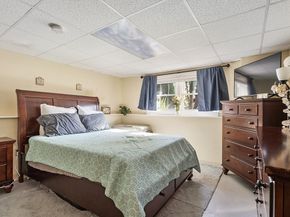 11 Dale Ave, Leominster MA 01453