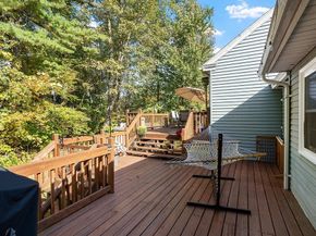 11 Dale Ave, Leominster MA 01453