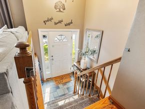 11 Dale Ave, Leominster MA 01453