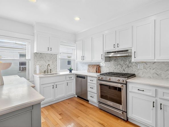 3 Glenmore Terrace 2, Newton MA 02461