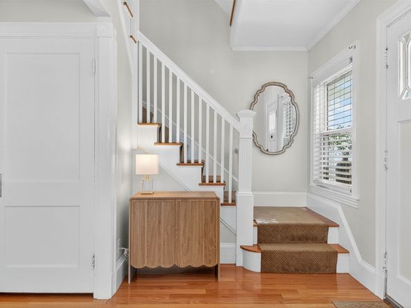 3 Glenmore Terrace 2, Newton MA 02461