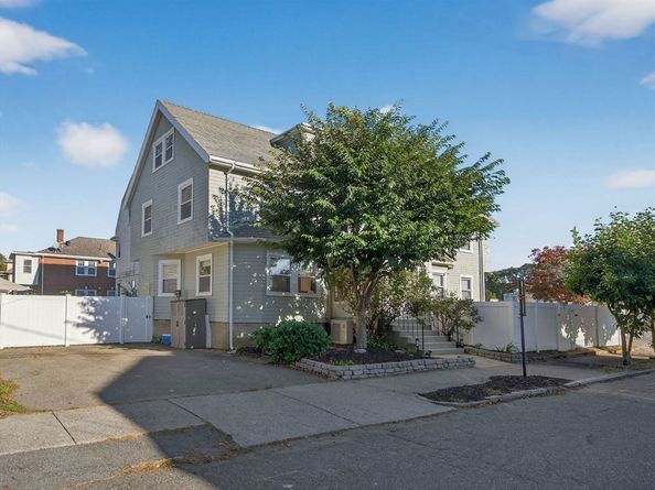 3 Glenmore Terrace 2, Newton MA 02461