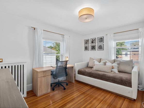 3 Glenmore Terrace 2, Newton MA 02461