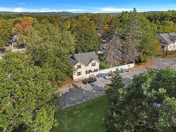 20 Pleasantview Ave, Fitchburg MA 01420