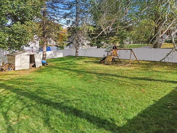 20 Pleasantview Ave, Fitchburg MA 01420