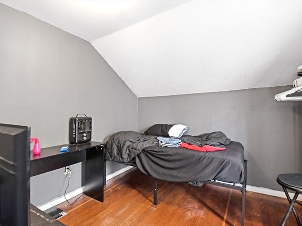 20 Pleasantview Ave, Fitchburg MA 01420