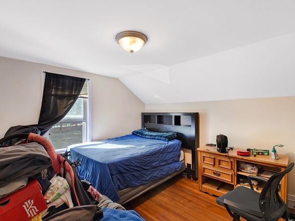 20 Pleasantview Ave, Fitchburg MA 01420