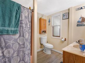 20 Pleasantview Ave, Fitchburg MA 01420