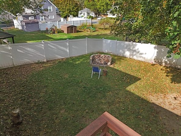 20 Pleasantview Ave, Fitchburg MA 01420