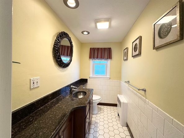 36 Pine Hill Circle, Wakefield MA 01880