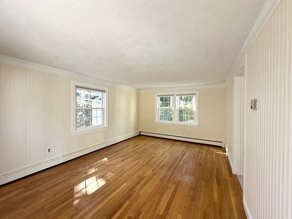 36 Pine Hill Circle, Wakefield MA 01880
