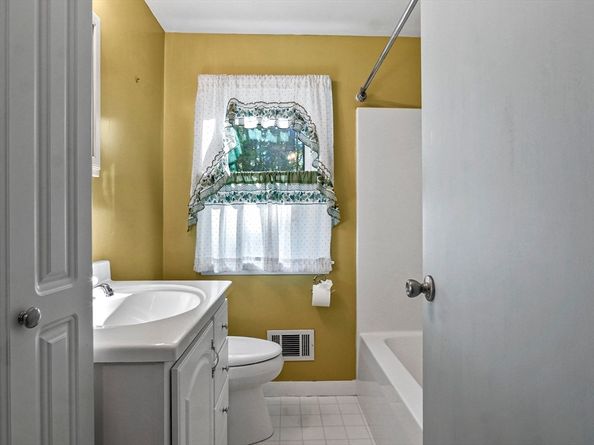 17 Hartwell Avenue, Littleton MA 01460