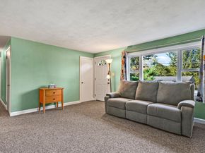 17 Hartwell Avenue, Littleton MA 01460