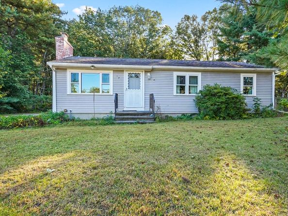 17 Hartwell Avenue, Littleton MA 01460