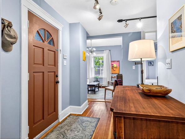 32 Robinwood Ave 7, Boston MA 02130