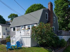 29 Wituwamat Rd, Weymouth MA 02191