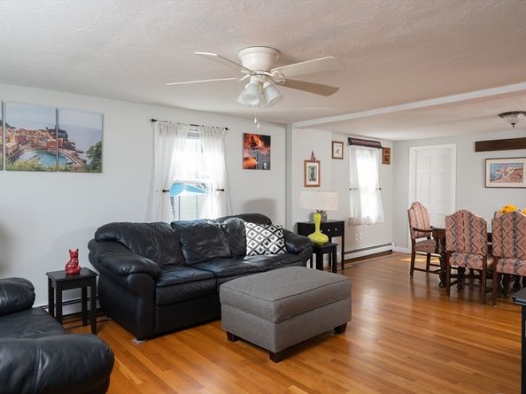 29 Wituwamat Rd, Weymouth MA 02191
