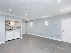 70 Cecilian Ave. 70, Revere MA 02151