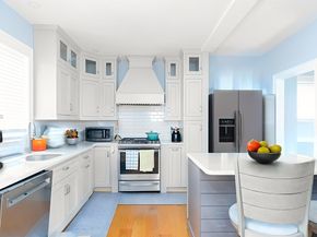 16-16.5 Caprera Rd, Worcester MA 01604