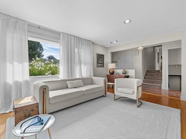 6 Tally Ho Lane, Framingham MA 01701