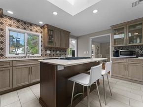 6 Tally Ho Lane, Framingham MA 01701