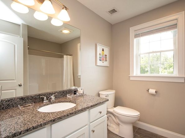 93 Mceachron Dr, Stoughton MA 02072