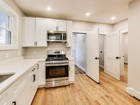 5 Carson St, Boston MA 02125