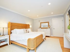 881 E 2nd St 13, Boston MA 02127
