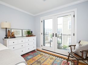 881 E 2nd St 13, Boston MA 02127