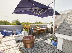 881 E 2nd St 13, Boston MA 02127