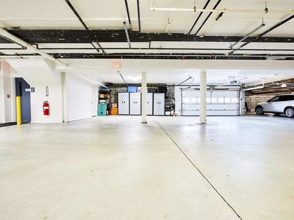 881 E 2nd St 13, Boston MA 02127